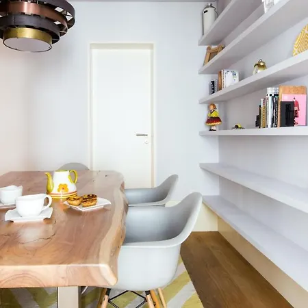 Apartman Plum Guide - Nestor Lisboa